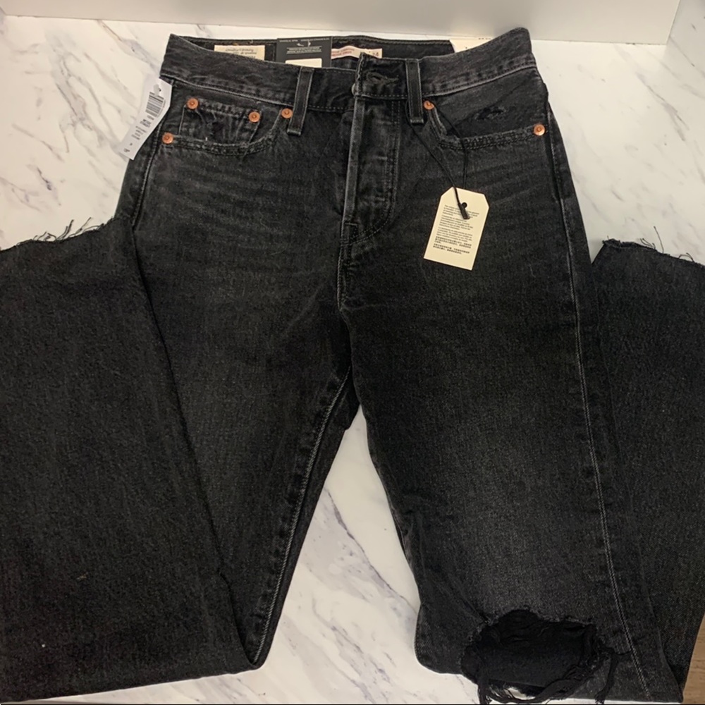 Levi's Black Wedge Straight